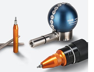 ノズル、マーキングツール